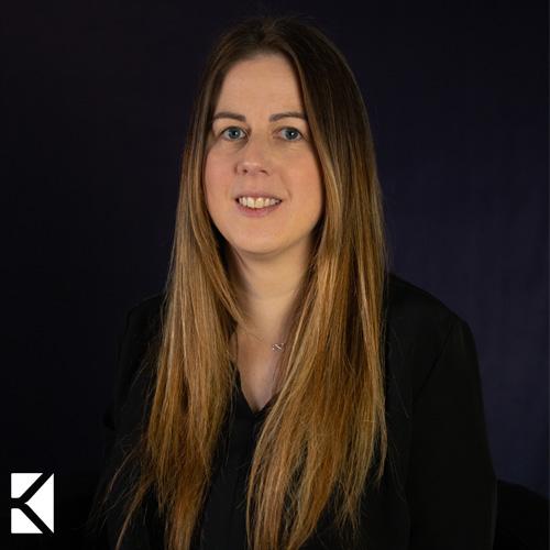 Jenni 500 x 500 Jenni 500 x 500